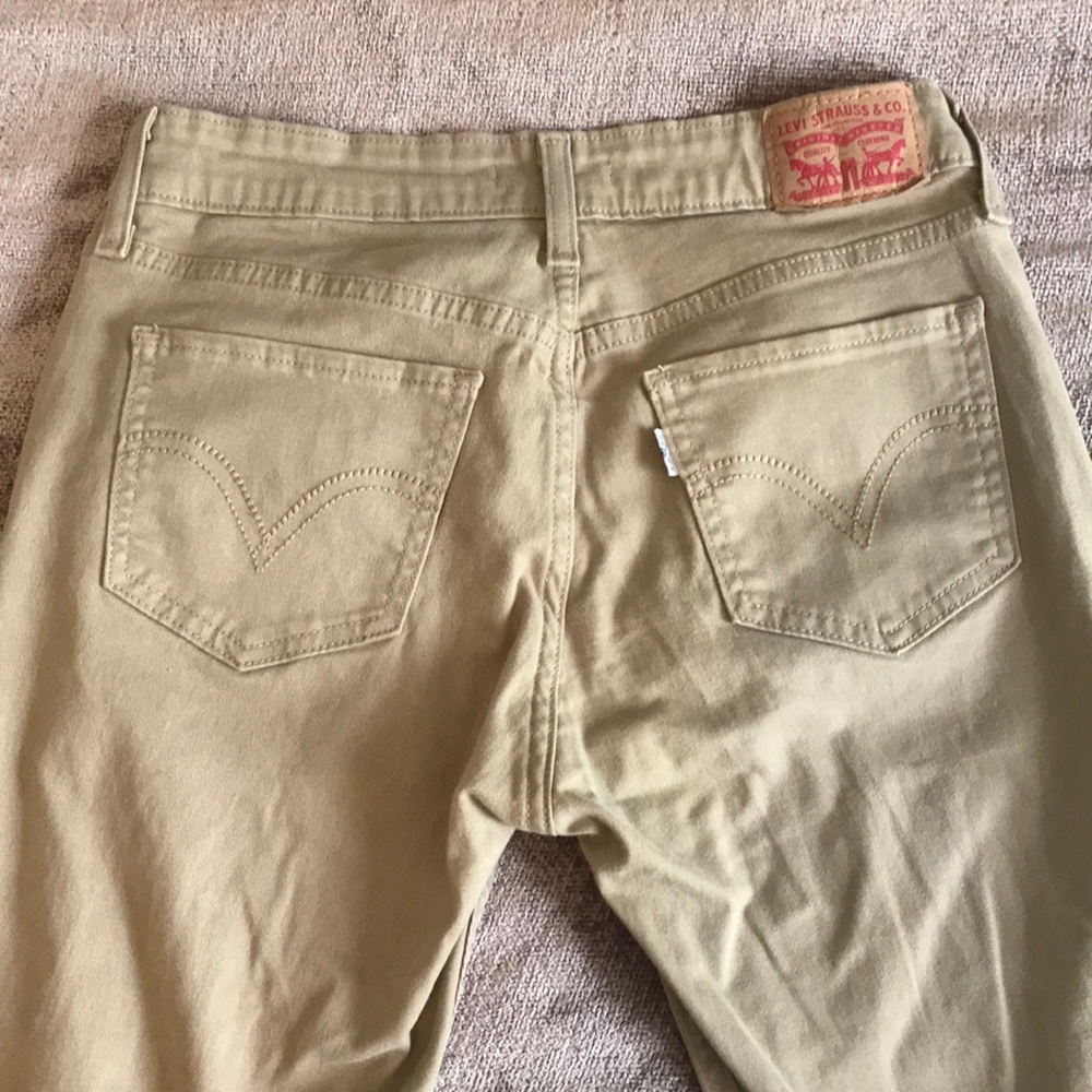 Khaki pants